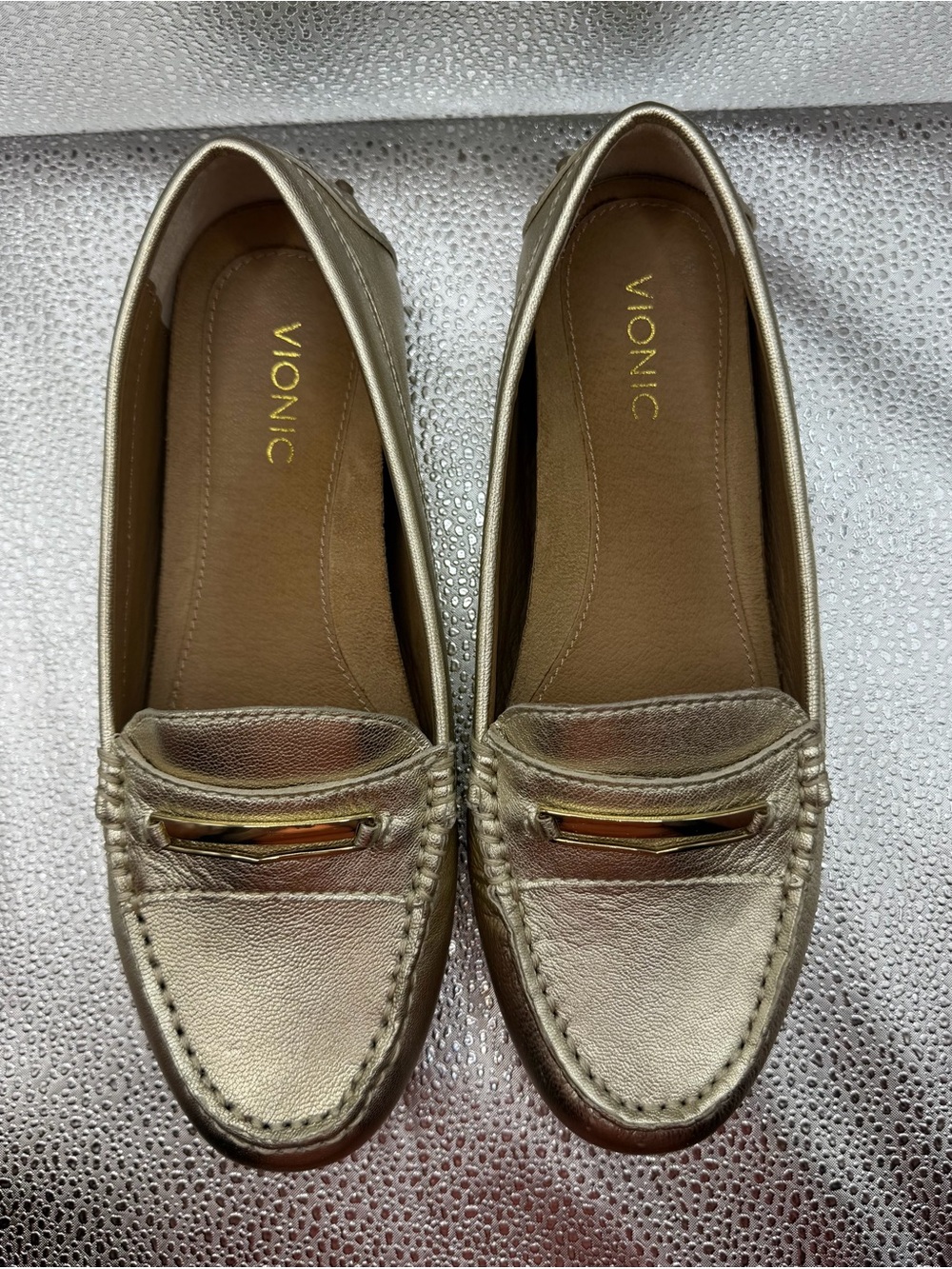 Vionic Kenya Metallic Gold Orthotic Driving Loafers - NWOT - Size 6